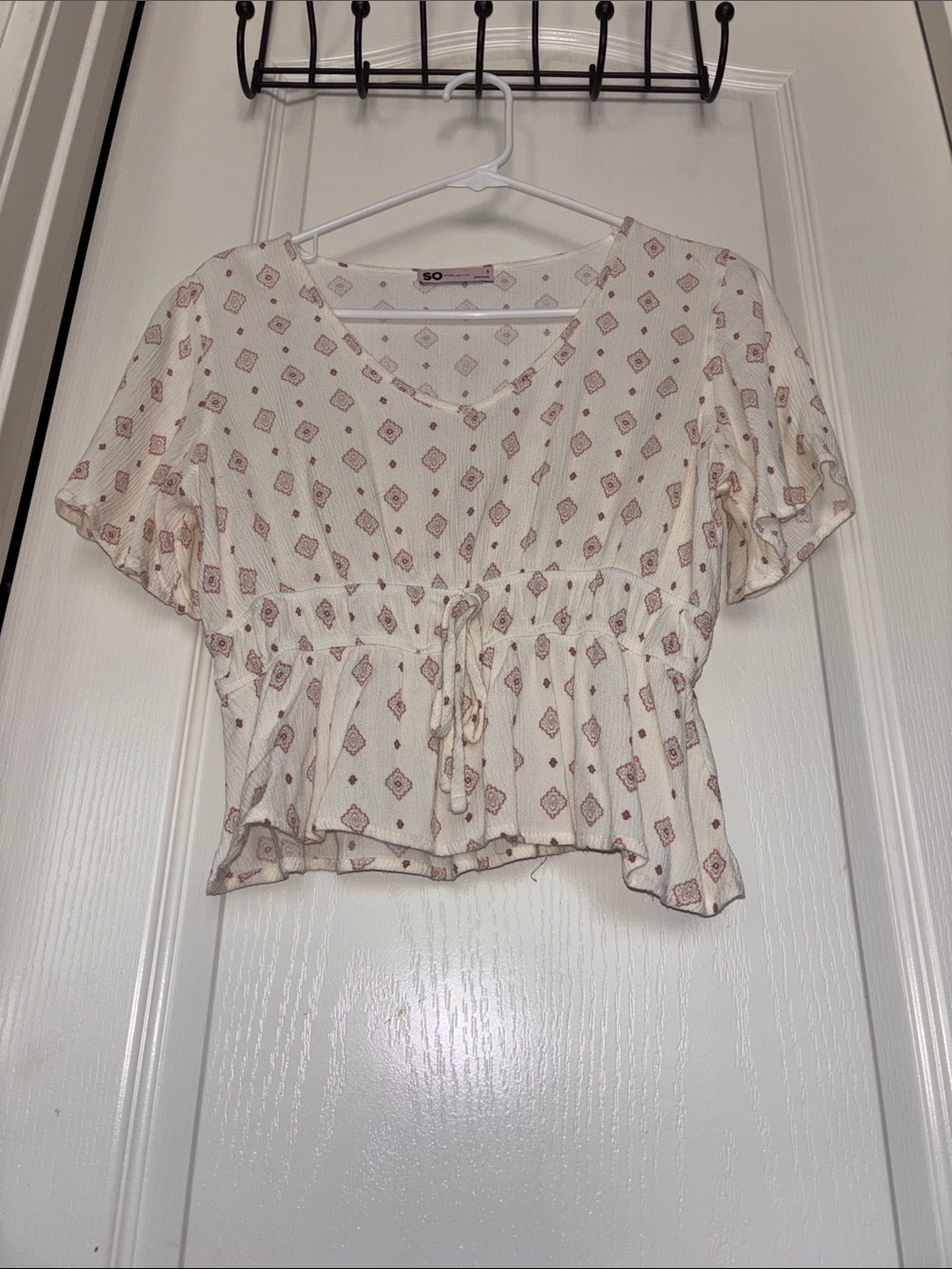 SO Cream Peplum Blouse with Mauve Diamond Print